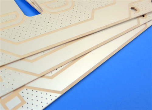 Aktueller Firmenfall über Warum ist RT/duroid 6006 perfekt für kompakte HF-Designs? Das High-Dk-Arbeitstier: RT/duroid 6006 10mil PCB gibt Ihnen die Antwort